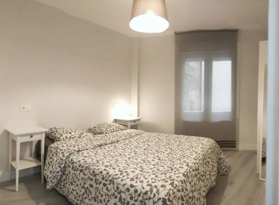 アパート Casco Viejo 5 Min, 3 Habitaciones ,Moderno,Garaje ビルバオ スペイン