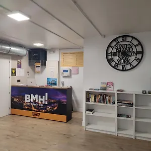 Metropolitan By Bossh! ホステル